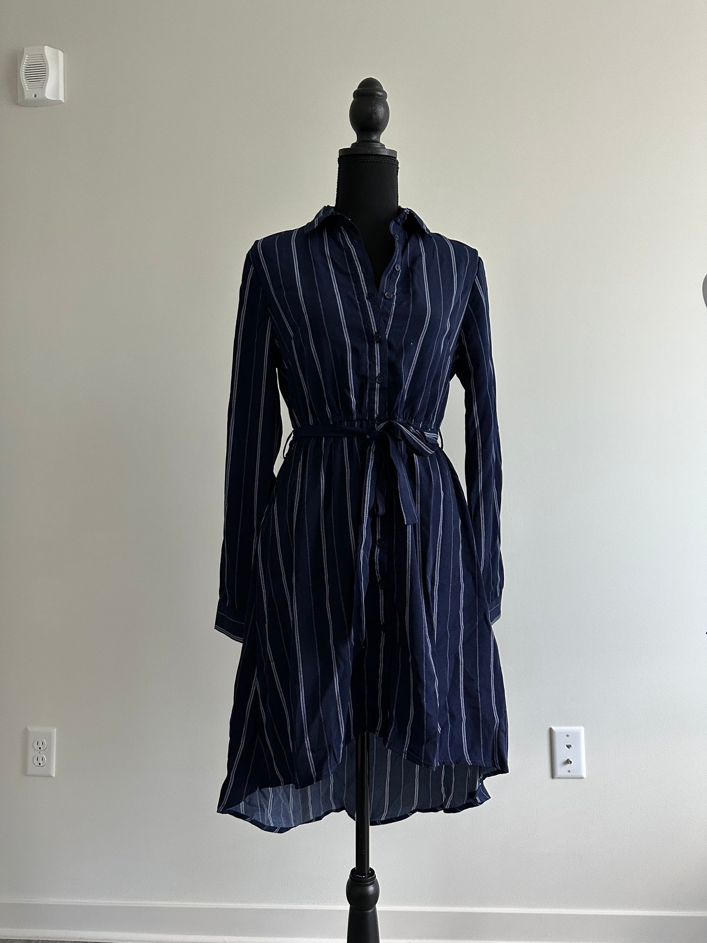Navy blue/white striped dress