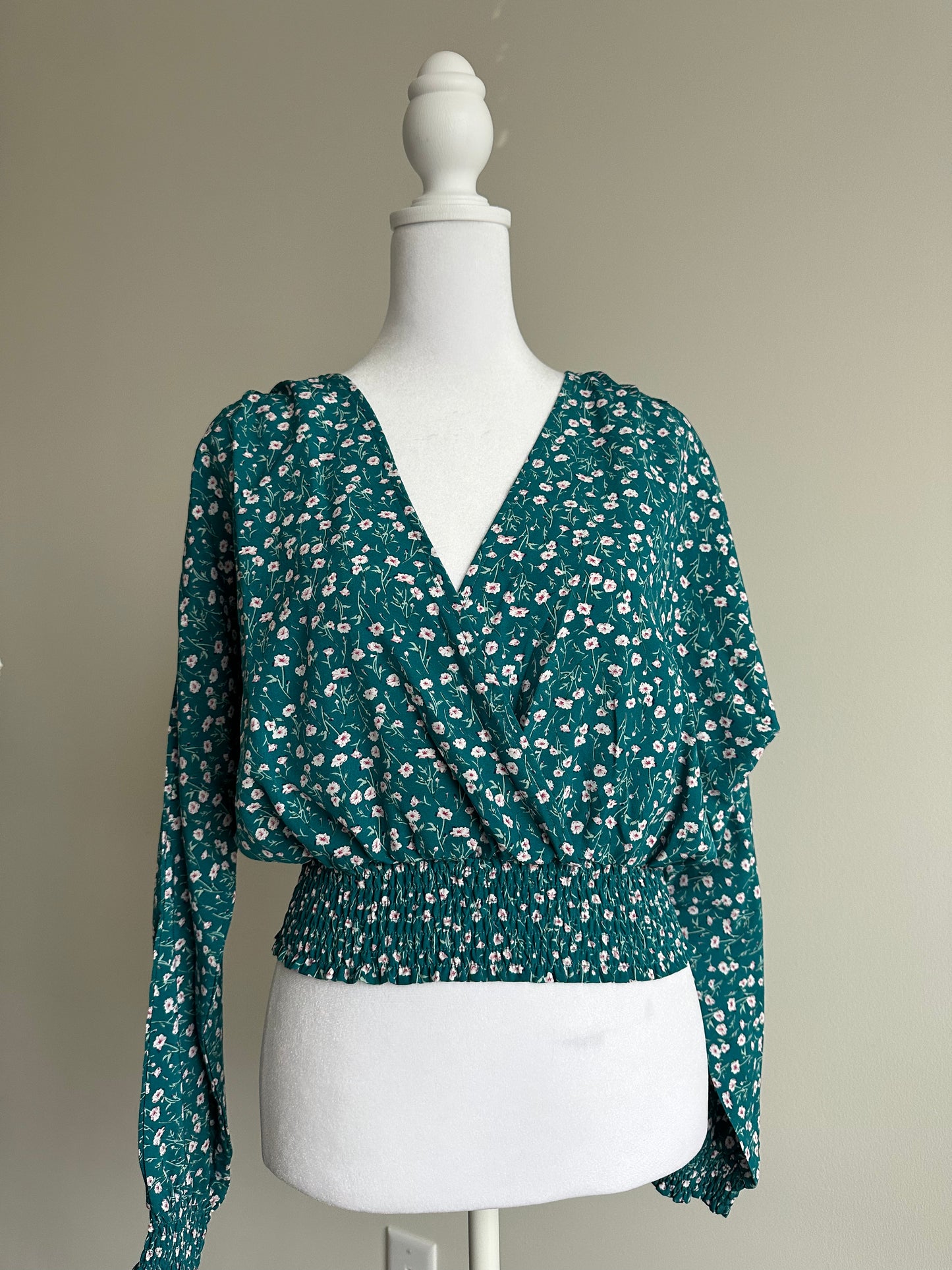 L.A. Flowers Green Floral Blouse | Casual Summer Top for Women | Larise