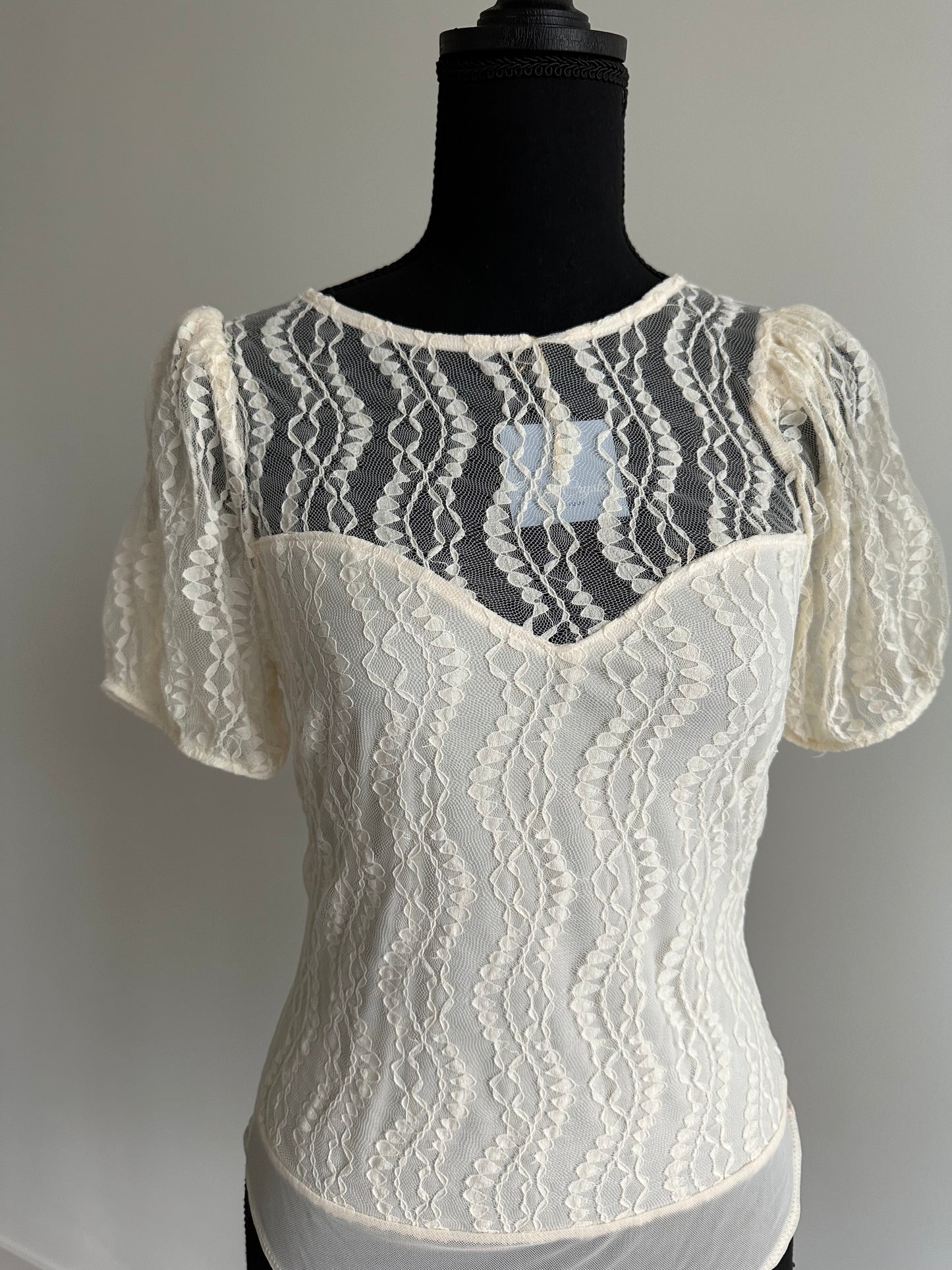 Cream Lining Lace Bodysuit