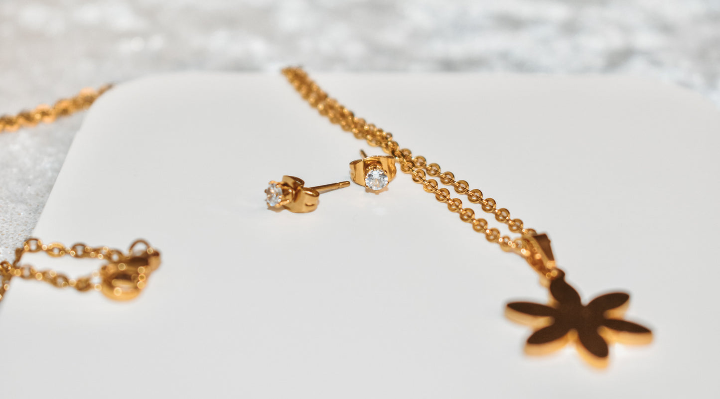 Six Petal Flower Necklace Set