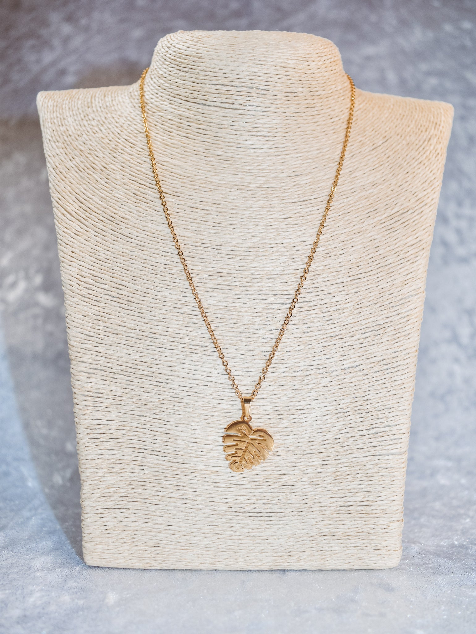 Elephant ear necklace set