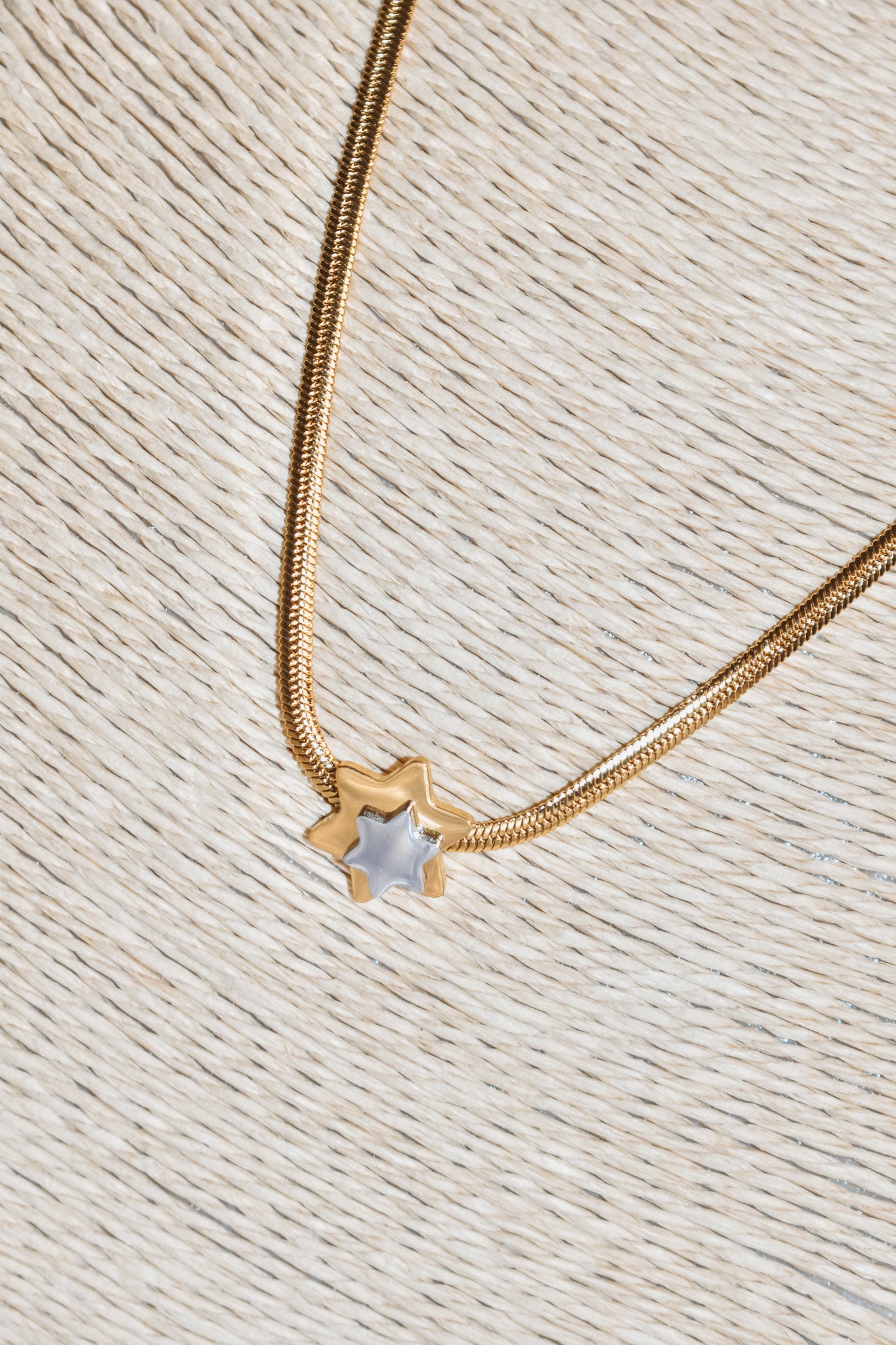 Star sirius Necklace Set