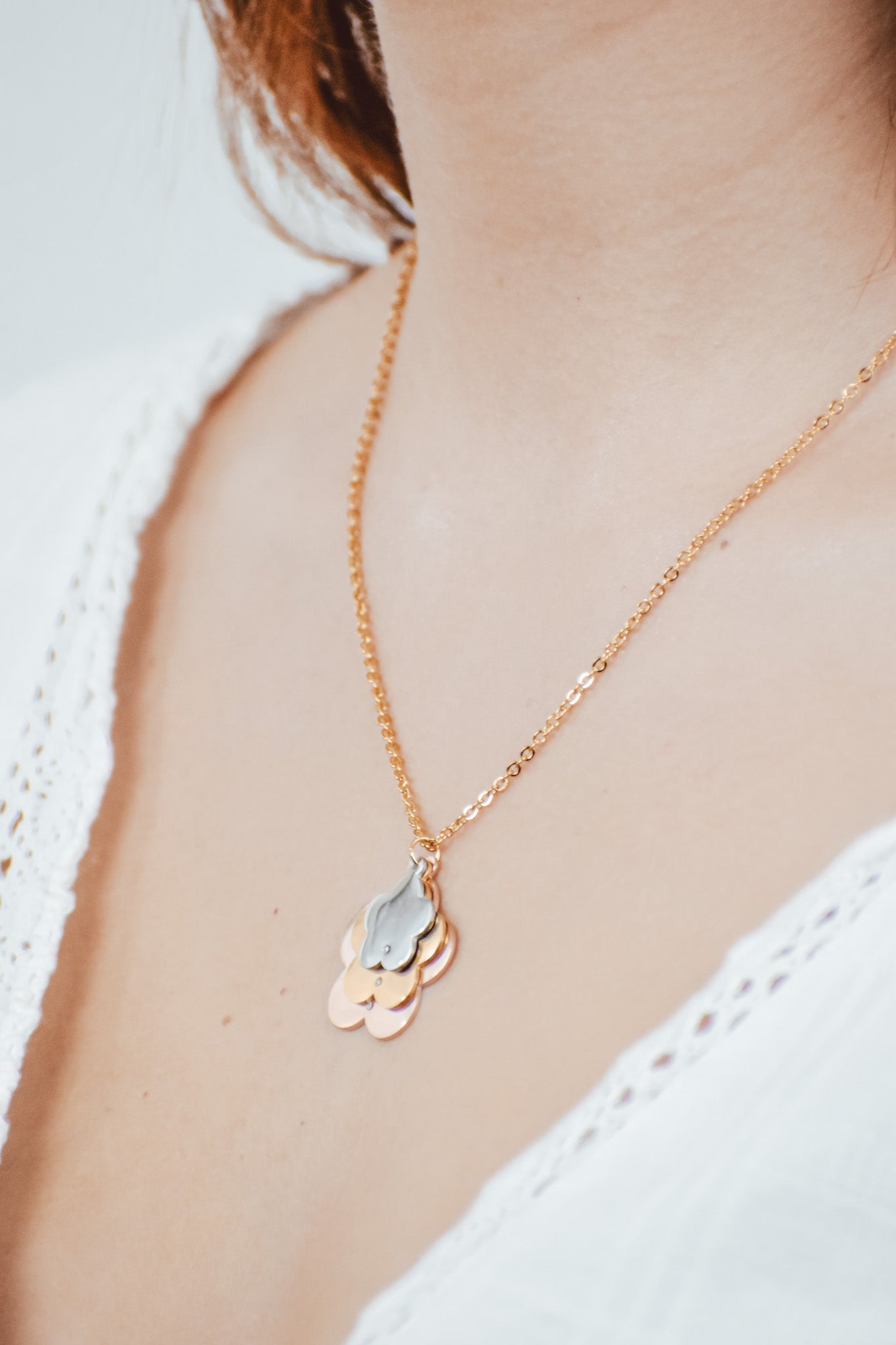 Lake Flower Necklace Set