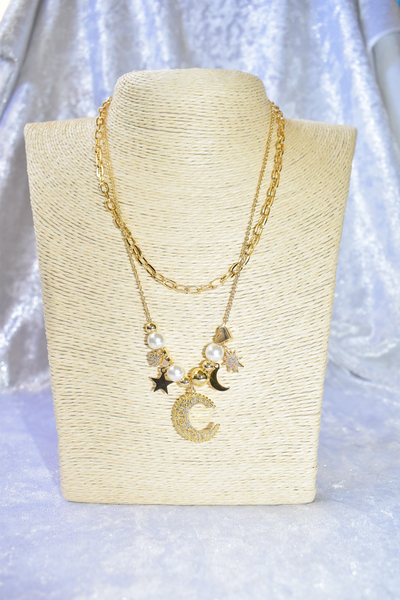 Stellar necklace set